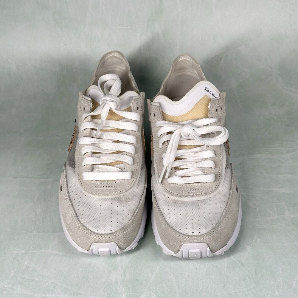 Nike Shoes Women’s Size 7.5 Waffle One SE Leopard White Sneakers DJ9776-100 - Picture 3 of 15